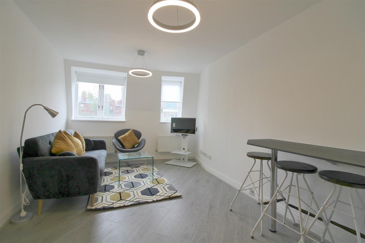 Flat Jamaica Street in Greater London