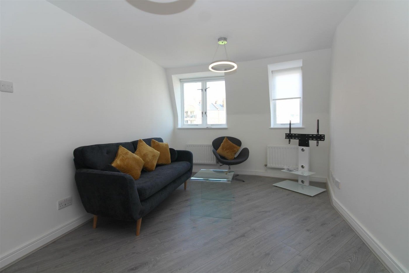 Flat Jamaica Street in Greater London