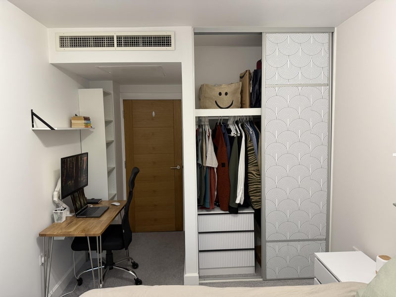 Room Upper Richmond Road in Greater London