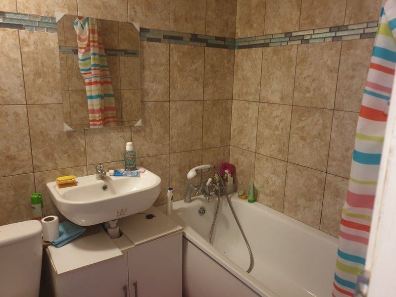 Room Francis Chichester Way in Greater London