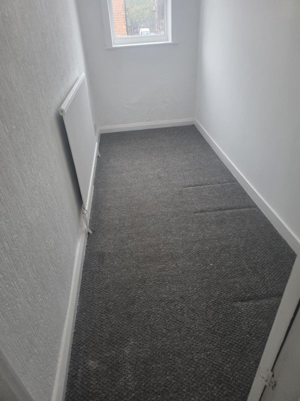Room Back Hardman Street in Farnworth