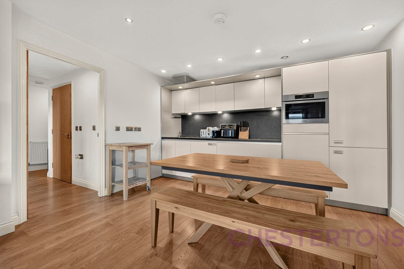 Flat Campbell Road in Greater London