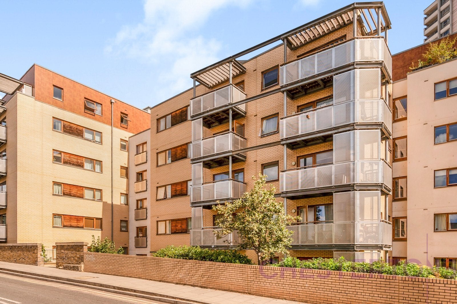 Flat Campbell Road in Greater London