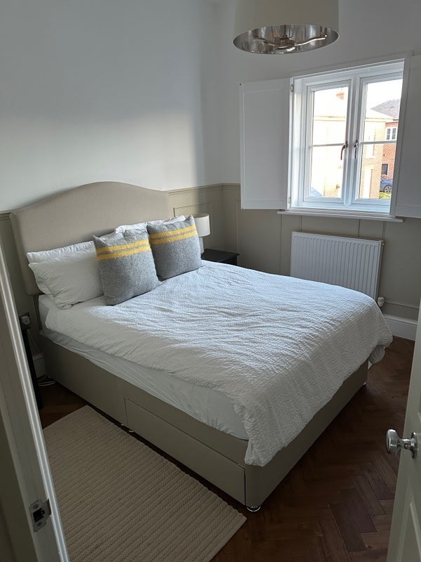 Room Maple Crescent in South Norfolk