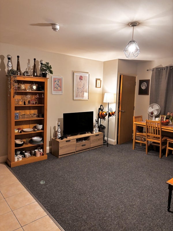 Room Norwood Road in Greater London