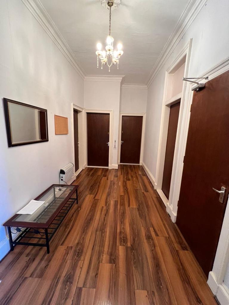 Room Buccleuch Street in Glasgow