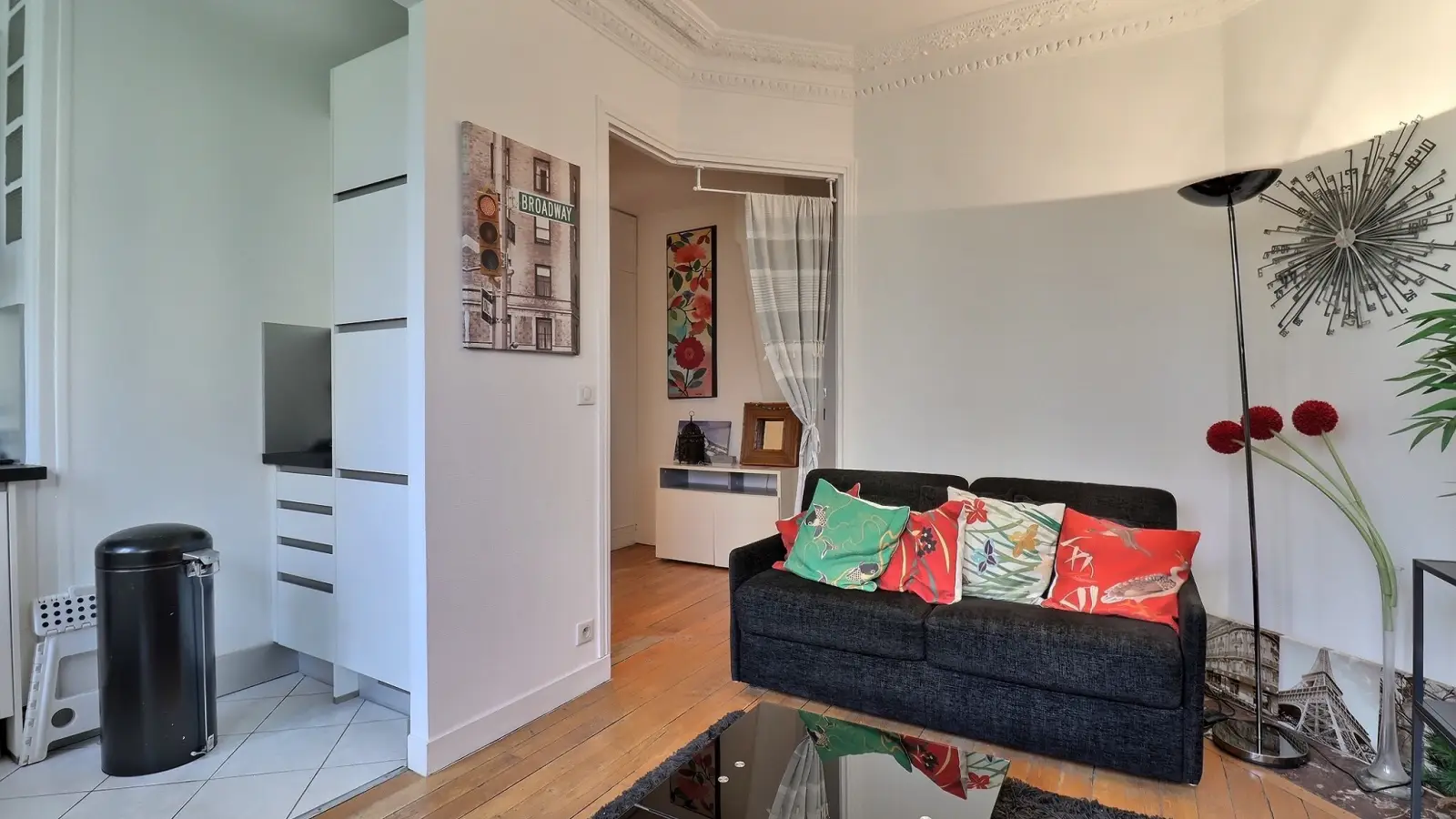 Flat Rue Montgallet in Paris