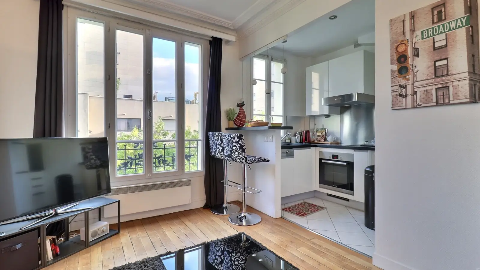 Flat Rue Montgallet in Paris