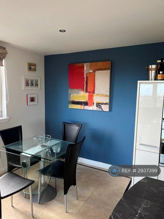 Flat Rubislaw Drive in Aberdeen City