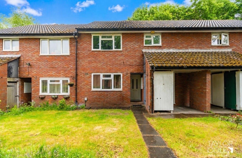 Flat B5000 in Tamworth