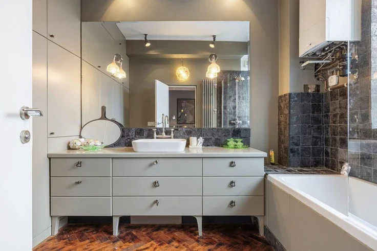 Flat Great Sutton Street in Greater London