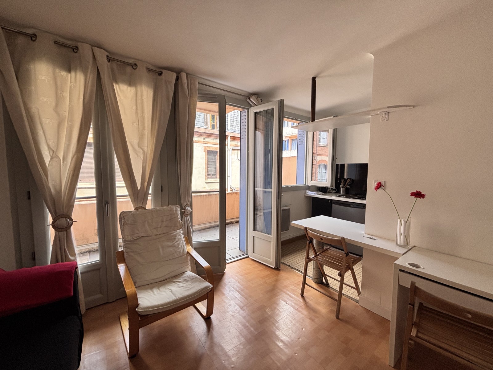 Flat Place du Capitole in Toulouse