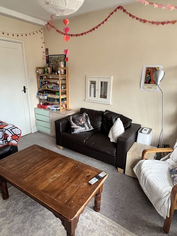 Room Chiswick Village in Greater London