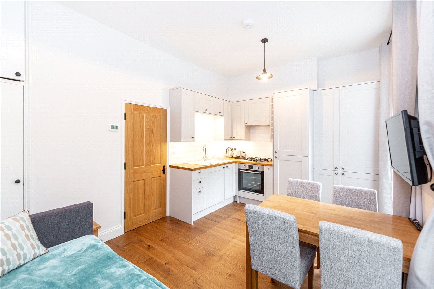 Flat Swinton Street in Greater London