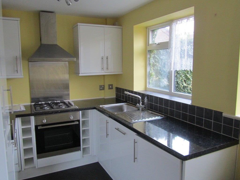 House Cozens Close in Nuneaton and Bedworth