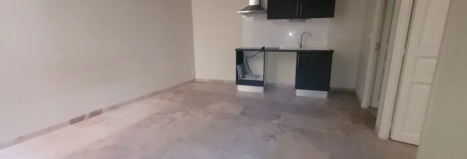 Flat Rue Dorée in Nîmes