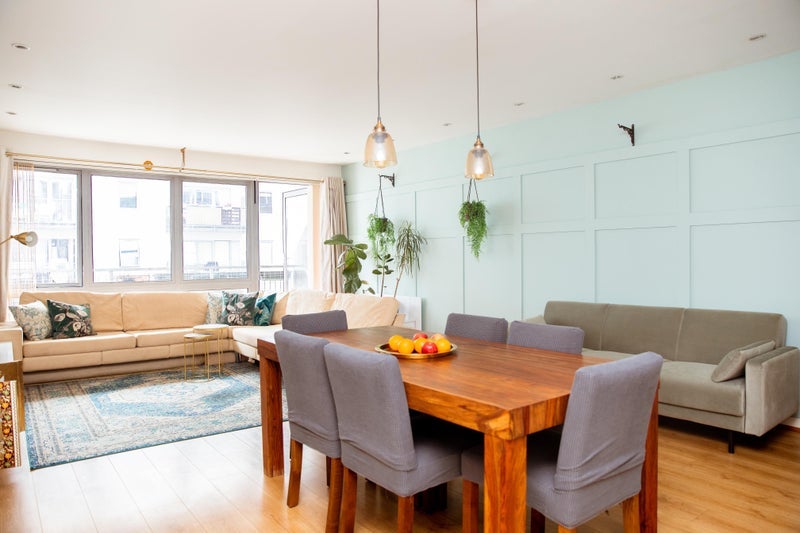 Room Wick Lane in Greater London