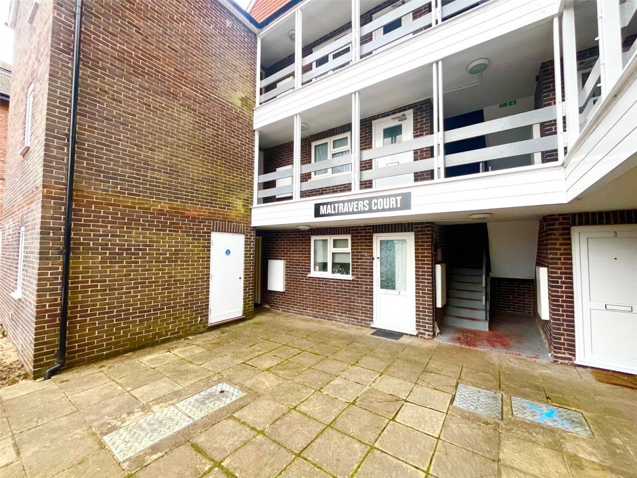 Flat Maltravers Road in Arun