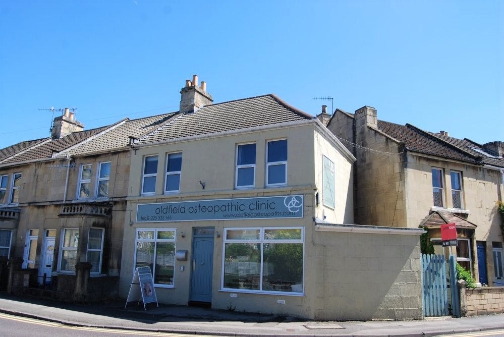 Flat Herbert Road in Bath