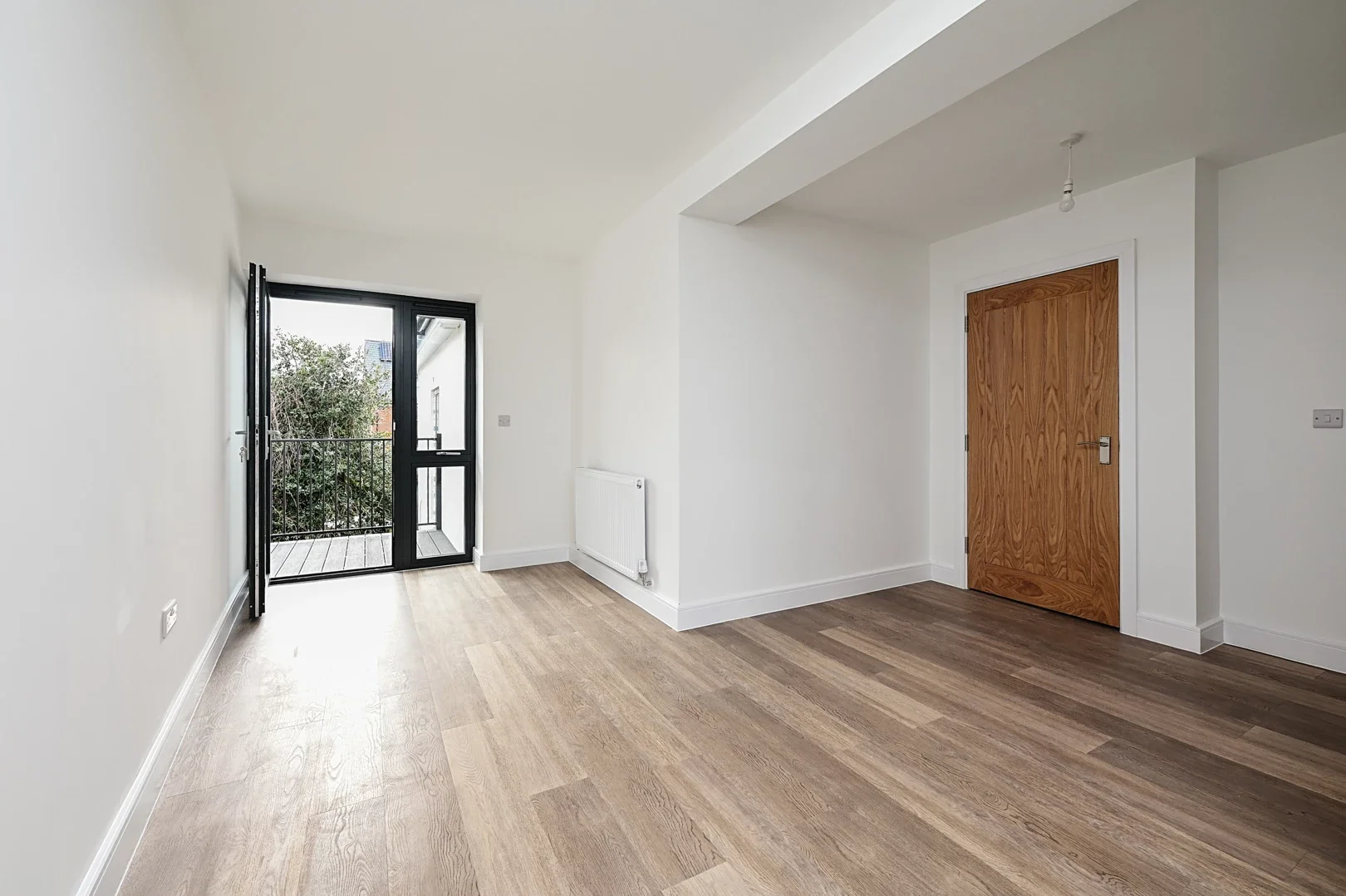Flat Alexandra Road in Rushmoor