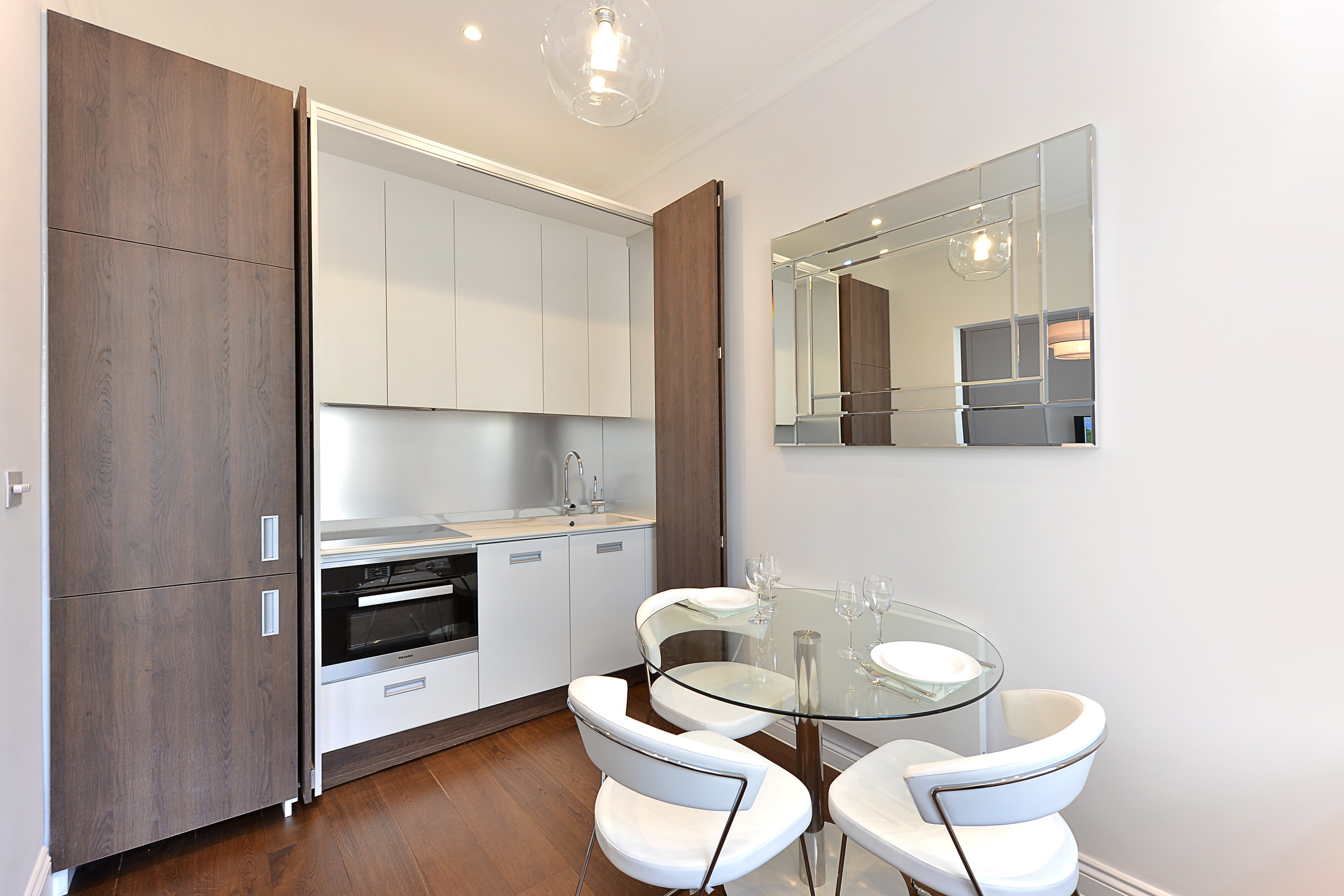 Flat Queen's Gate in Greater London