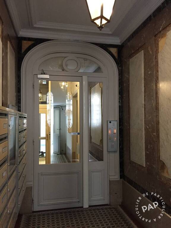 Flat Avenue du Colonel Henri Rol Tanguy in Paris