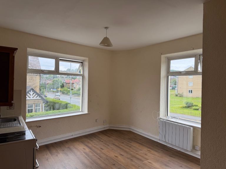 Room Norwood Place in Bradford
