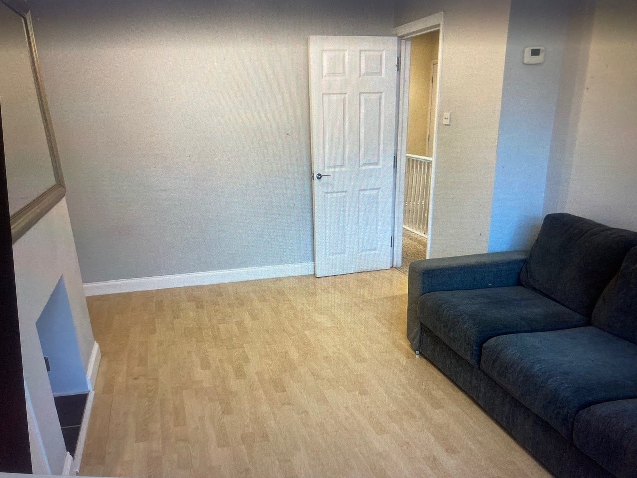 Flat Abbott Avenue in Greater London