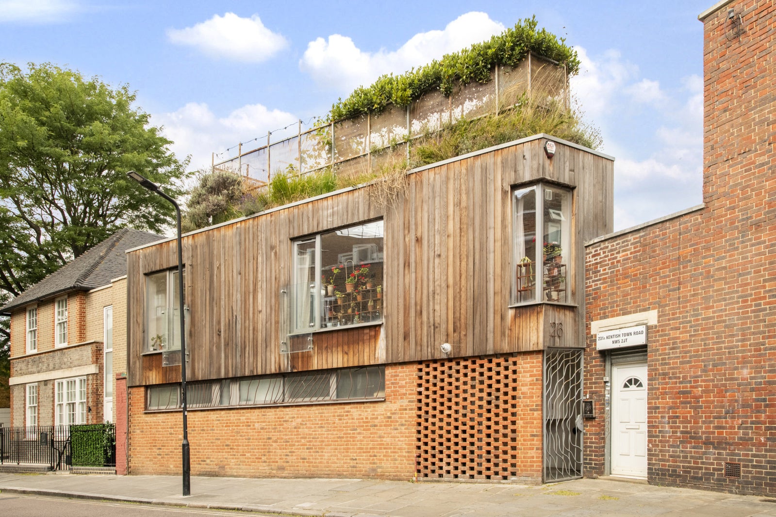 House Anglers Lane in Greater London