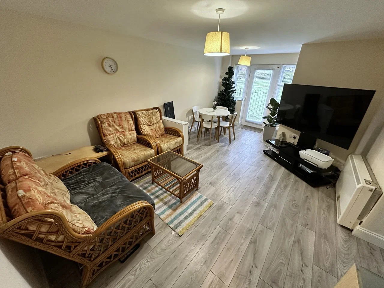 Flat Priestley Court in Leeds