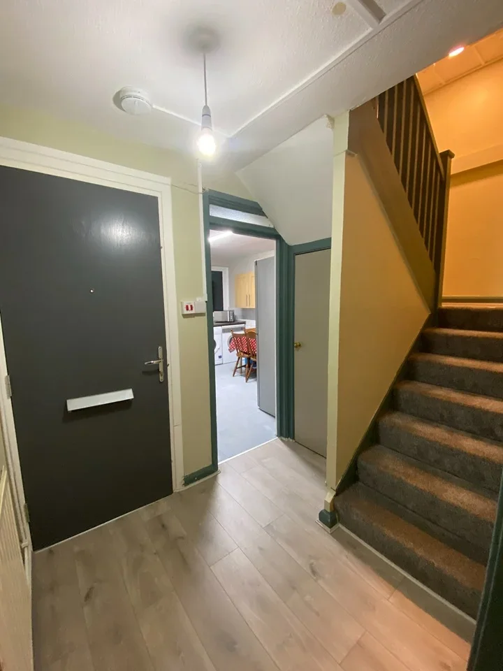 Room Camden Road in Greater London