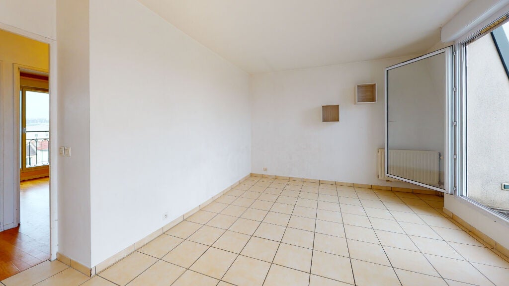 Flat Allée Marguerite Yourcenar in Alfortville