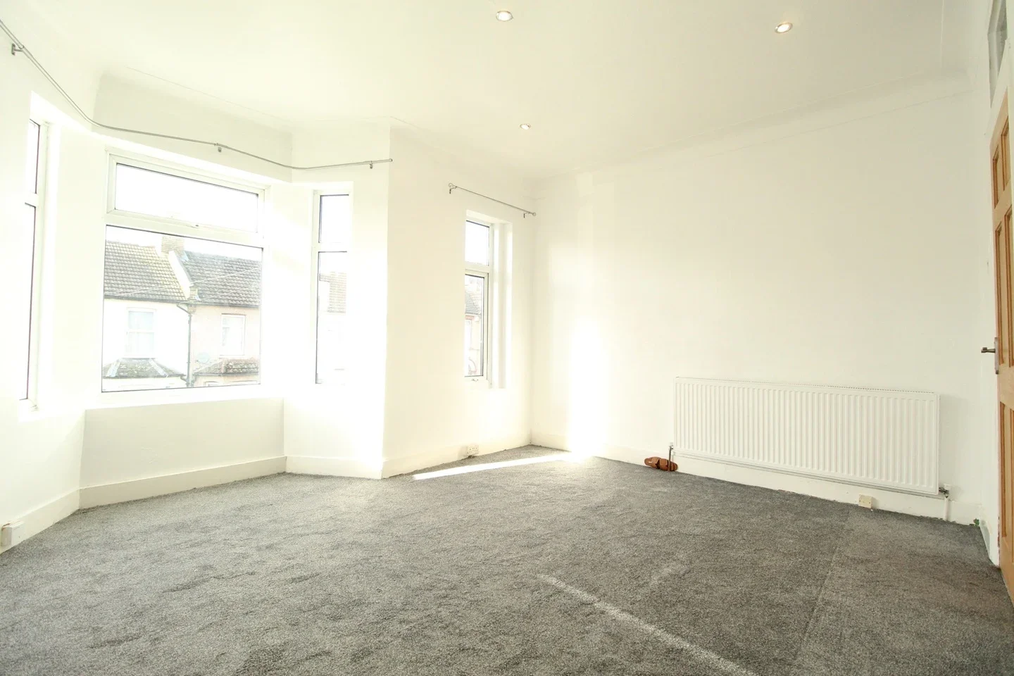 Flat Pelham Road in Greater London