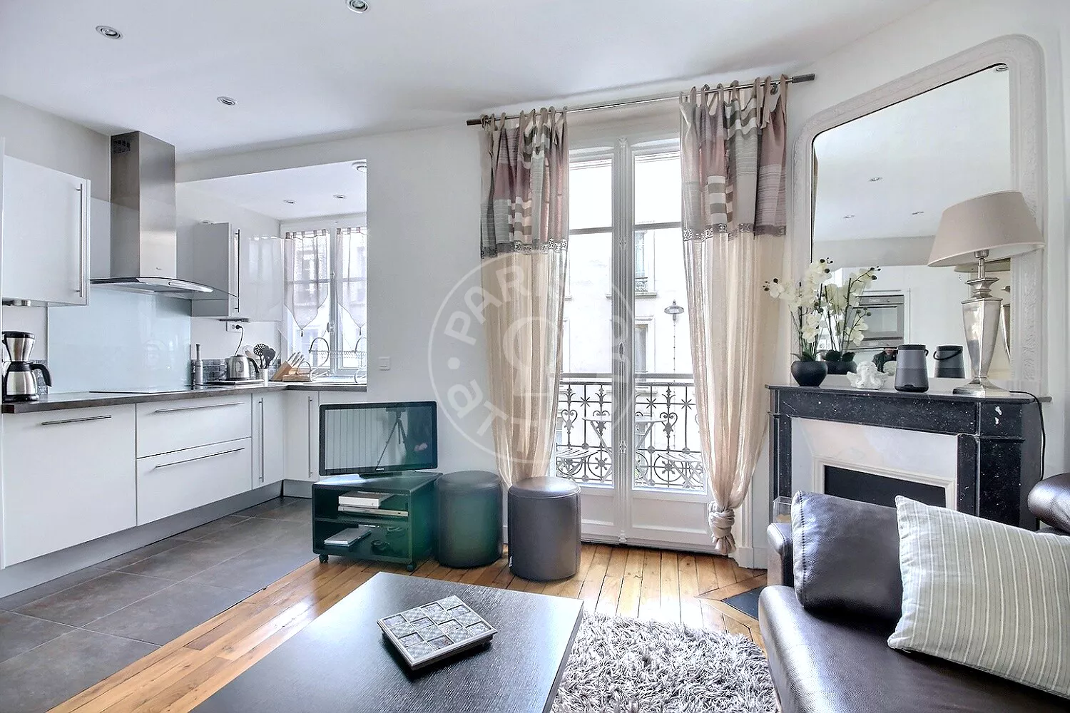 Flat Rue Lamarck in Paris