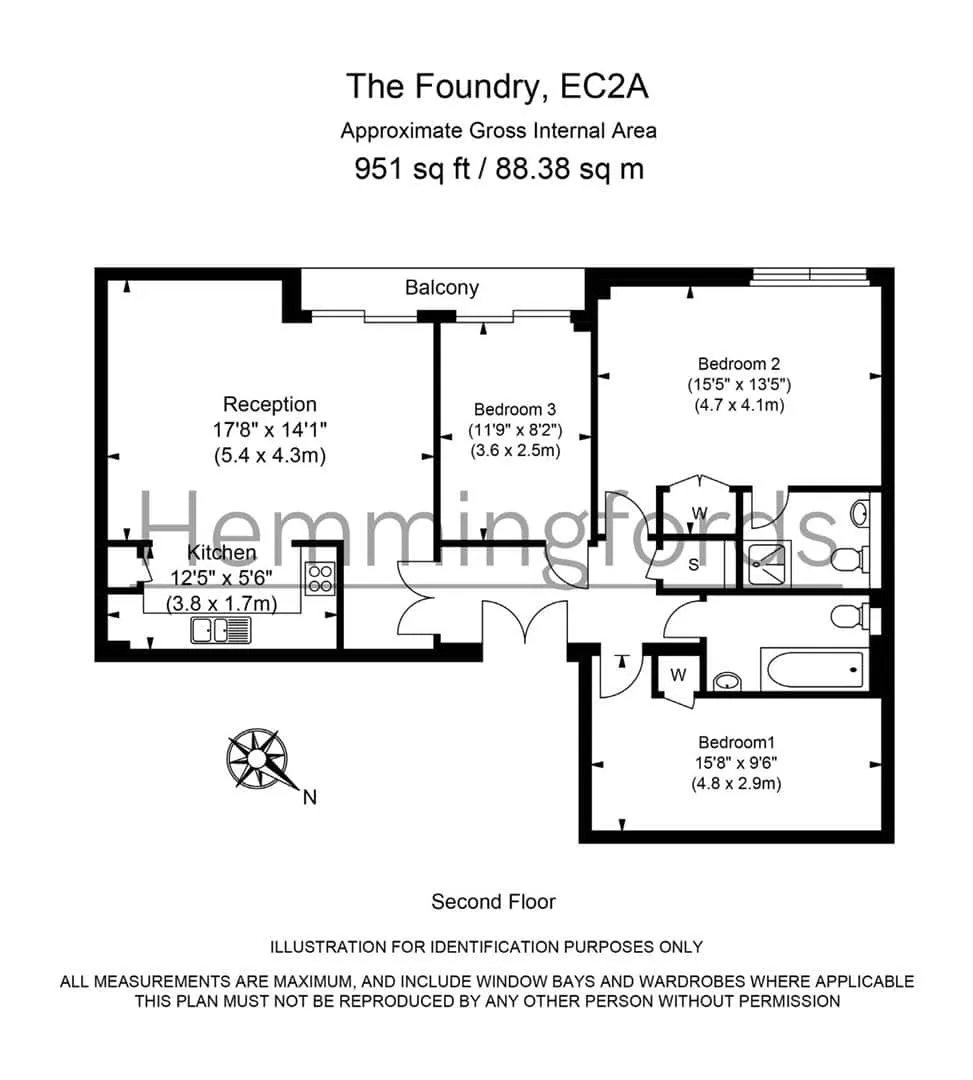 Flat Dereham Place in Greater London