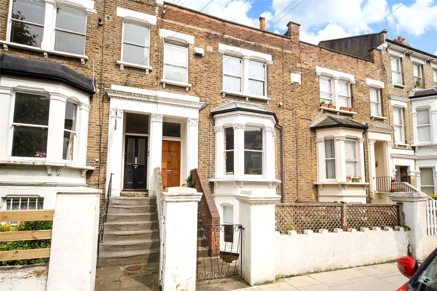 Flat St. Stephen's Avenue in Greater London