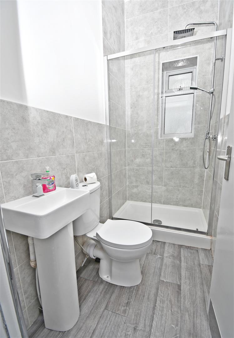 Room Pedder Street in Preston
