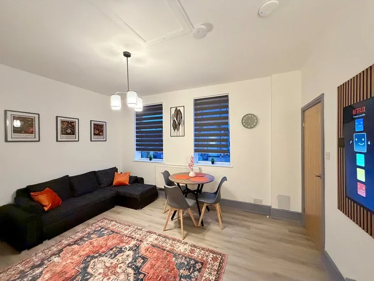 Flat Grimsby Road in Cleethorpes