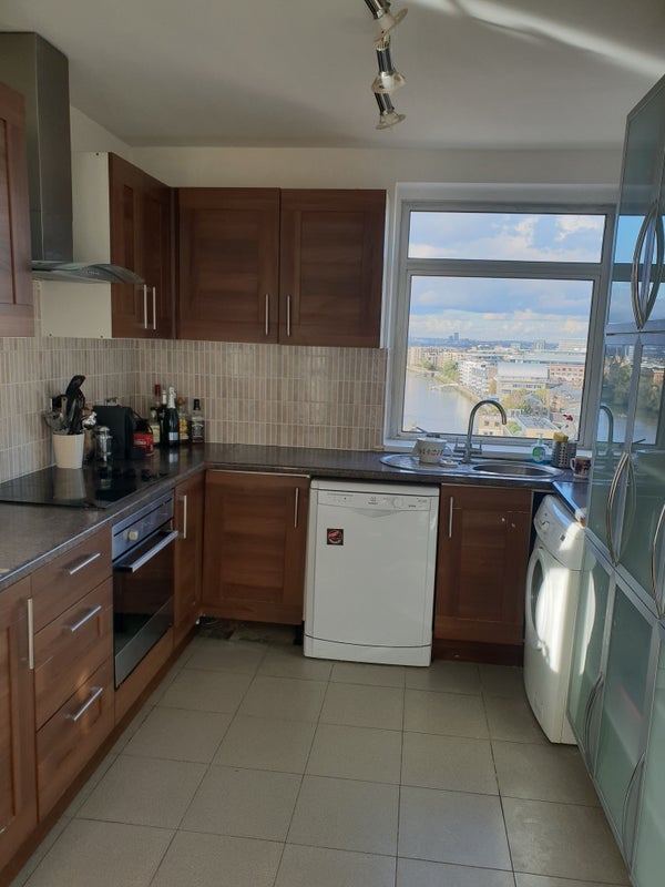 Room Rosebank in Greater London