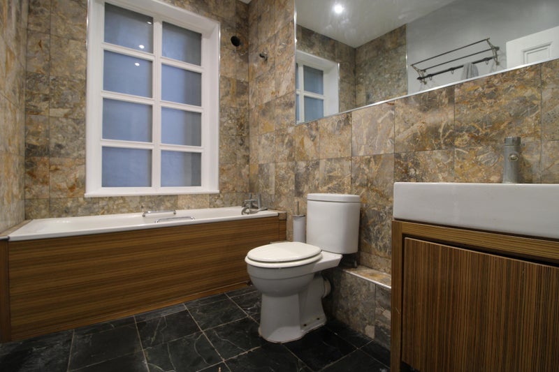 Room Brixton Hill in Greater London