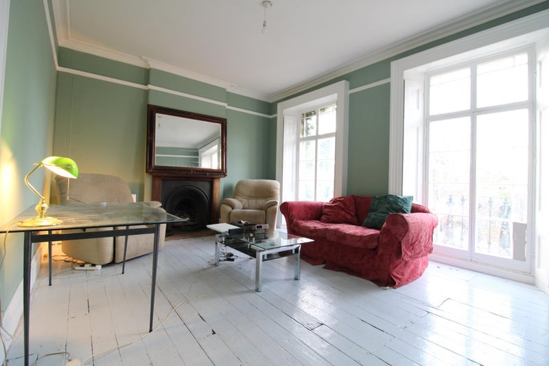 Room Brixton Hill in Greater London
