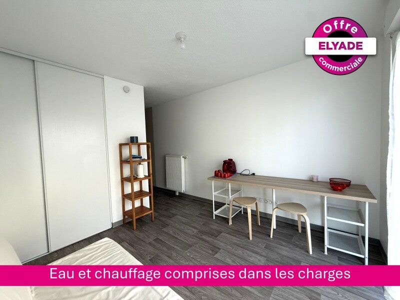 Room Rue de Pîtres in Franqueville-Saint-Pierre