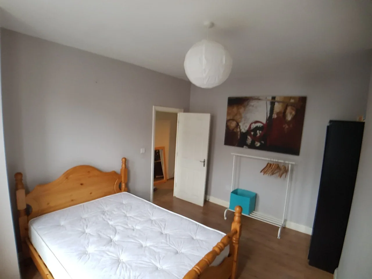 Room Capri Road in Greater London