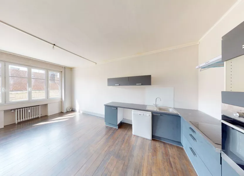 Appartement Rue Cécile Sauvage à Saint-Étienne