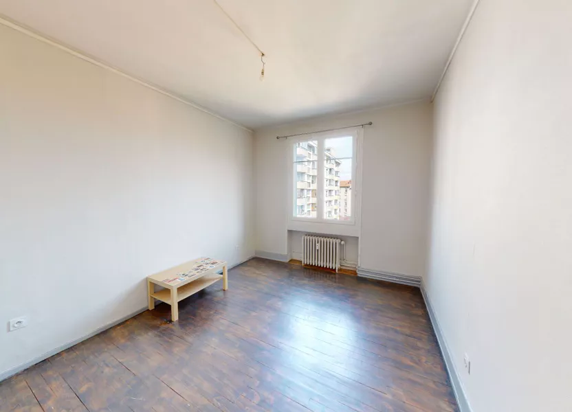 Appartement Rue Cécile Sauvage à Saint-Étienne