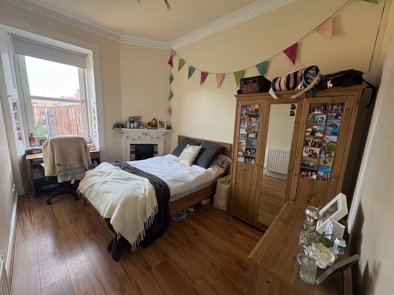Room West Prince's Street in Glasgow