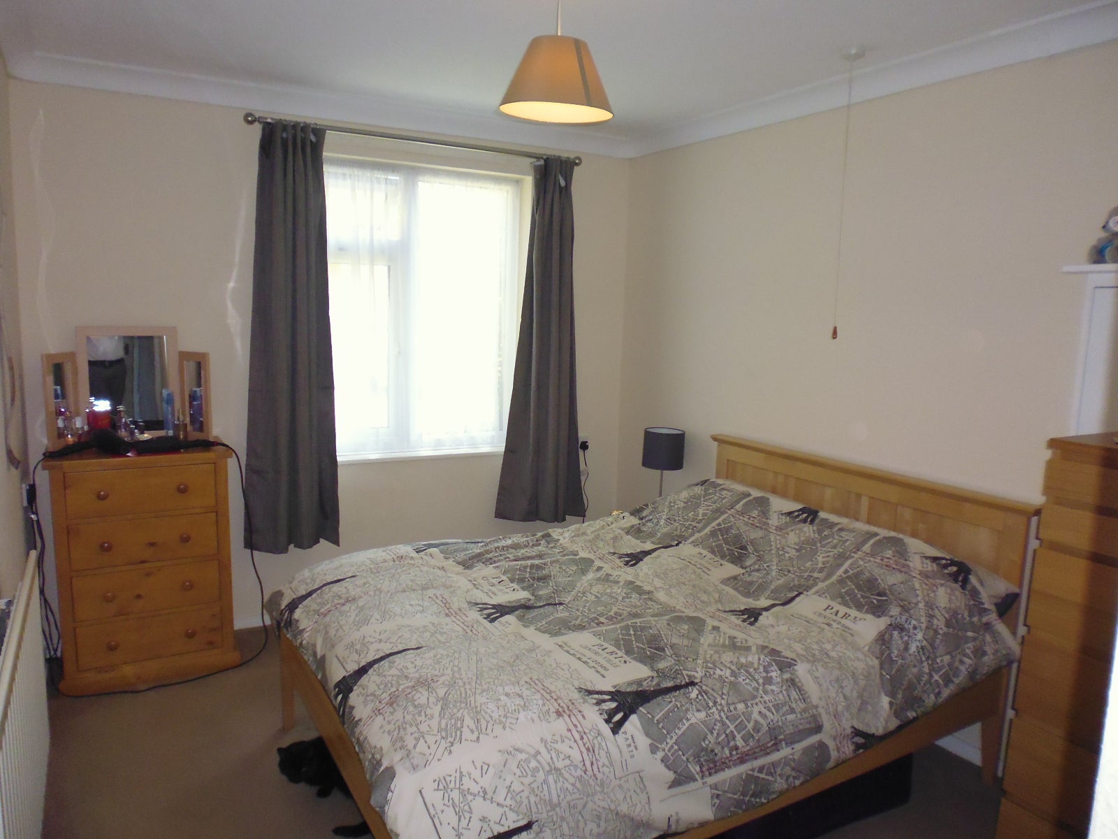 Flat Delbury Court in Telford