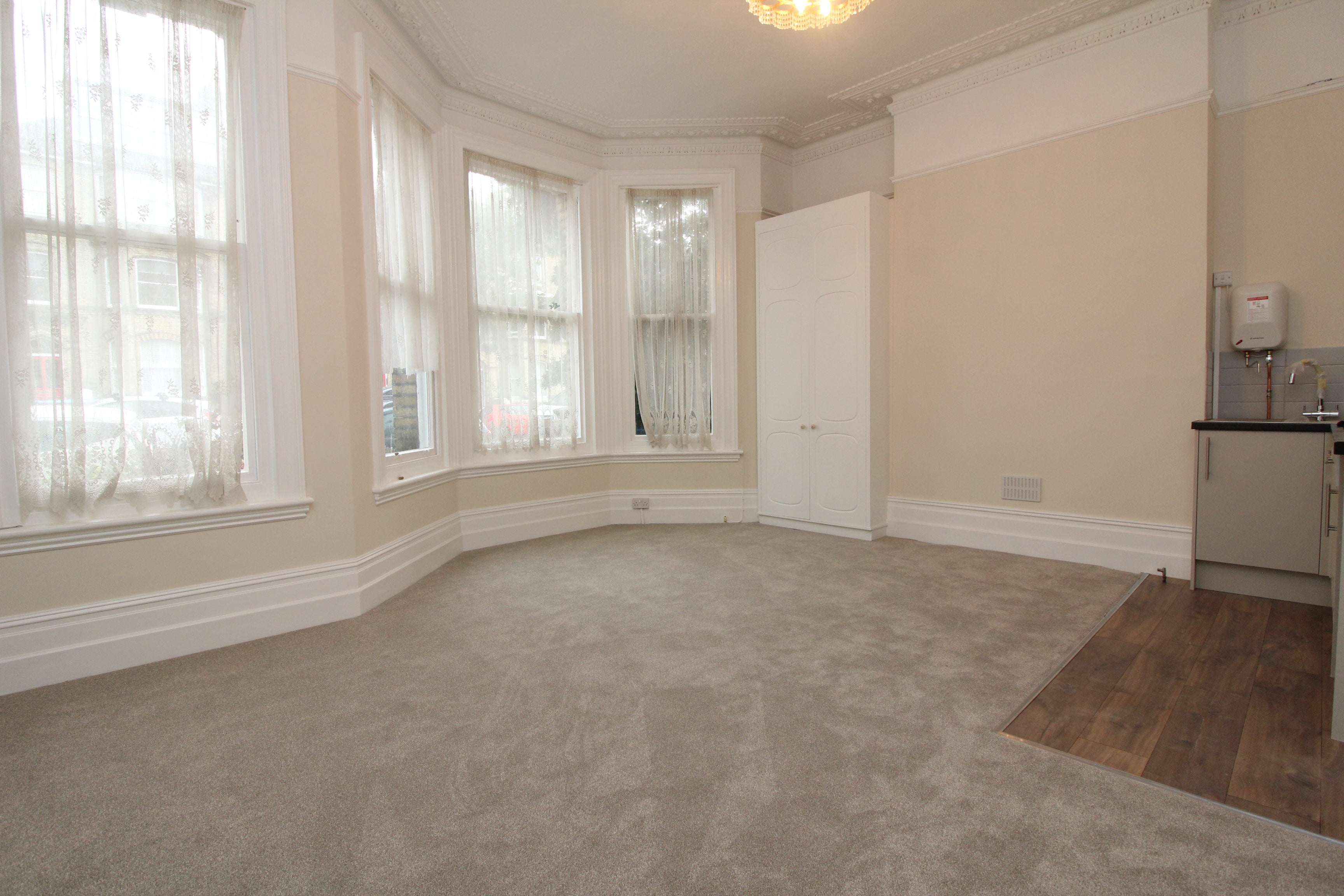 Room Norton Road in Portslade by Sea