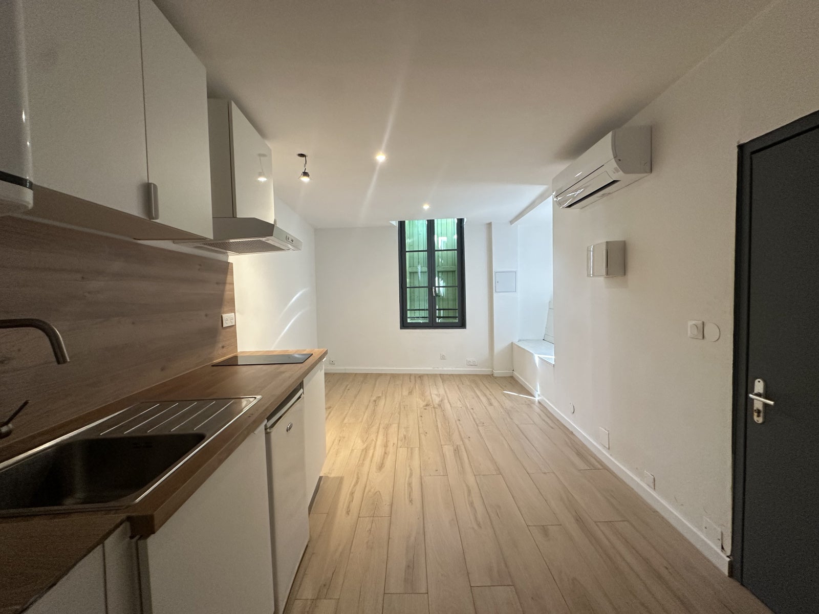 Flat Chemin de la Royalette in Sommières