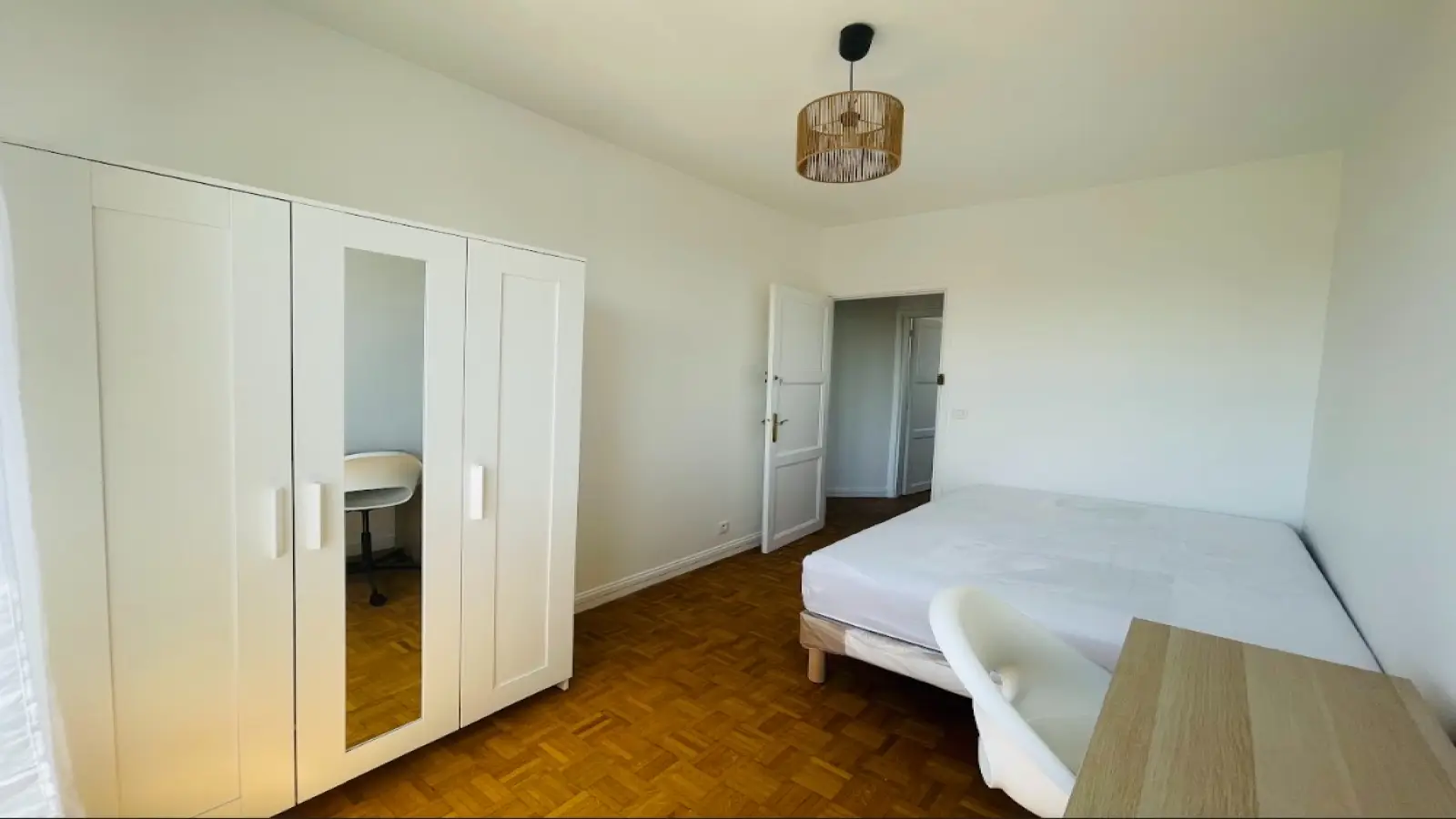 Room Rue Defresne-Bast in Argenteuil